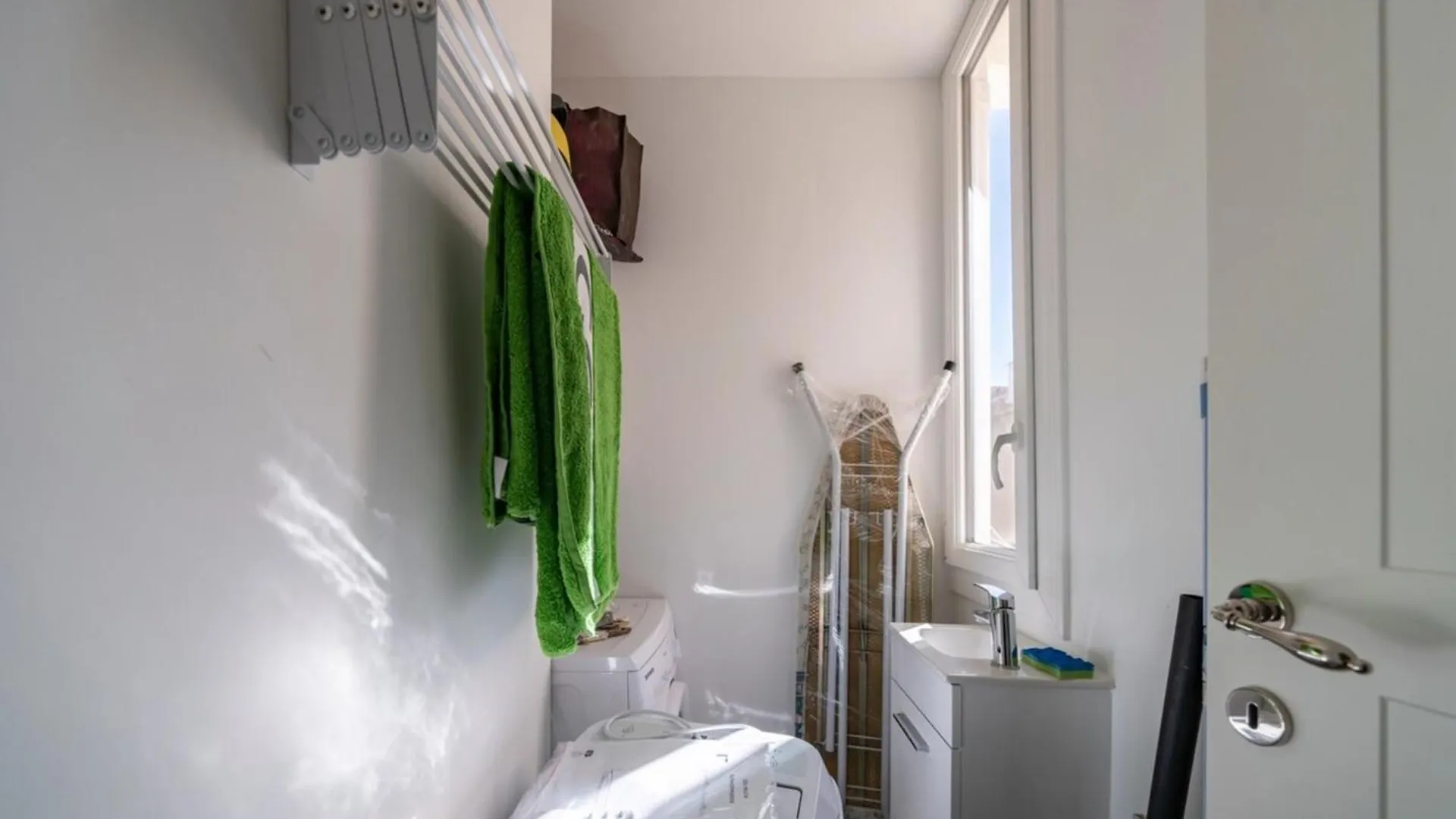 Very Nice 3 Bedrooms Apartment In The Heart Of Downtown Cannes